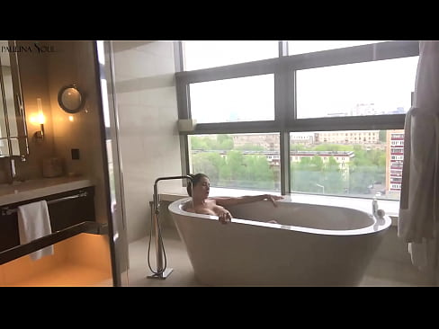 ❤️ Geweldige babe wat passievol haar poesie in die badkamer afruk ️ Porno vk op af.porngifmag-com.ru ﹏